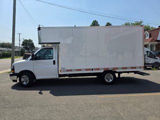 GMC Savana Commercial Cutaway 3500 Cube 14' pieds 2023 à Repentigny, Québec - 4 - w320h240px