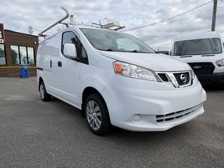 2017 Nissan NV200 S in Repentigny, Quebec - 4 - w320h240px