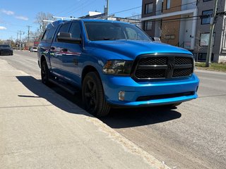 2023 Ram 1500 Classic Express Crew Cab in Repentigny, Quebec - 4 - w320h240px