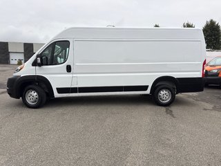 2022 Ram ProMaster Cargo Van 3500 High Roof 159' EXT in Saint-Sulpice, Quebec - 2 - w320h240px