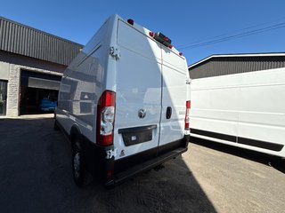 2023 Ram ProMaster Cargo Van 2500 High Roof 159' in Saint-Sulpice, Quebec - 3 - w320h240px