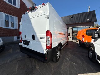 2023 Ram ProMaster Cargo Van 2500 High Roof 159' in Saint-Sulpice, Quebec - 5 - w320h240px