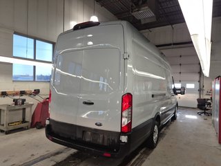 Ford E-Transit Cargo Van T-350 High Roof 148' 2022 à Repentigny, Québec - 3 - w320h240px