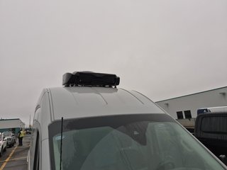 2023 Ford E-Transit Cargo Van T-350 High Roof 148' in Saint-Sulpice, Quebec - 4 - w320h240px