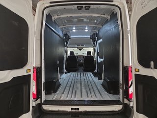 2023 Ford E-Transit Cargo Van T-350 High Roof 148' in Saint-Sulpice, Quebec - 3 - w320h240px