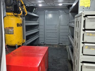 2020 Ford Transit Cargo Van T-250 Low Roof 130' in Repentigny, Quebec - 3 - w320h240px