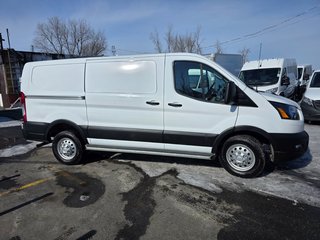 2023 Ford Transit Cargo Van T-250 Low Roof 130' AWD in Repentigny, Quebec - 5 - w320h240px
