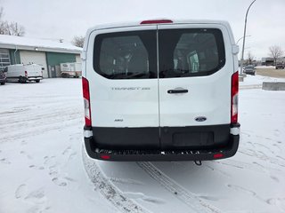 2024 Ford Transit Cargo Van T-250 Low Roof 130' AWD in Repentigny, Quebec - 5 - w320h240px