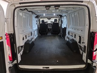 2025 Ford Transit Cargo Van T-250 Low Roof 148' AWD in Saint-Sulpice, Quebec - 4 - w320h240px