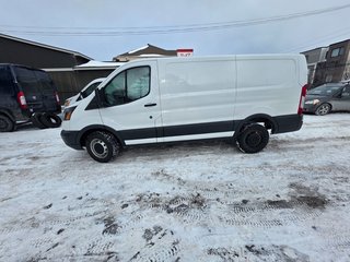 2018 Ford Transit Cargo Van T-150 Low Roof 130' in Repentigny, Quebec - 5 - w320h240px