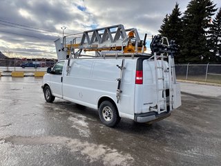 GMC Savana Cargo Van 3500 155' 2017 à Repentigny, Québec - 2 - w320h240px