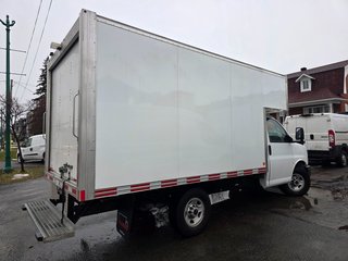 2023 GMC Savana Commercial Cutaway Cube 12 PIEDS 12' OVERCAB DECK in Repentigny, Quebec - 6 - w320h240px