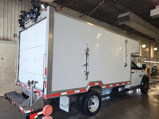 2018 Ram 5500 Chassis ST Cube 16' in Repentigny, Quebec - 4 - w320h240px
