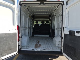 2019 Ram ProMaster Cargo Van 2500 High Roof 136' in Repentigny, Quebec - 4 - w320h240px