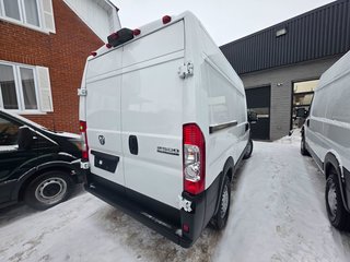 2025 Ram ProMaster Cargo Van 2500 High Roof 136' in Repentigny, Quebec - 6 - w320h240px