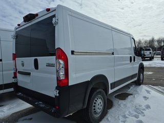 Ram ProMaster Cargo Van 1500 Low Roof 136' 2025 à Repentigny, Québec - 3 - w320h240px