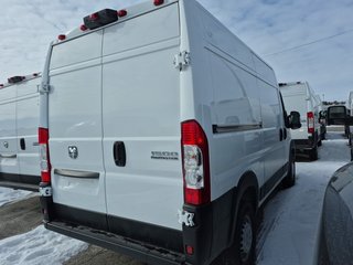 Ram ProMaster Cargo Van 1500 High Roof 136' 2025 à Repentigny, Québec - 3 - w320h240px