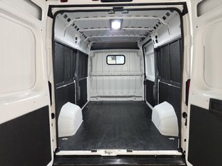 2025 Ram ProMaster Cargo Van 2500 High Roof 136' in Repentigny, Quebec - 4 - w320h240px