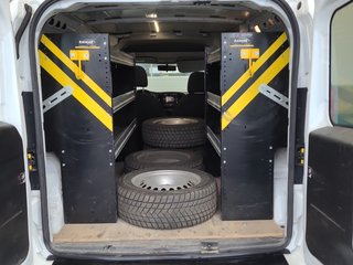 2019 Ram ProMaster City Cargo Van SLT in Repentigny, Quebec - 4 - w320h240px