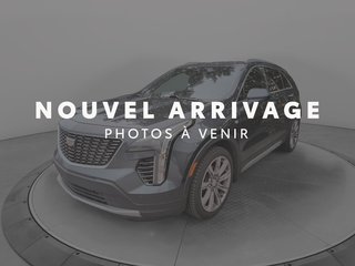 2020 Cadillac XT4 in Jonquière, Quebec - 2 - w320h240px