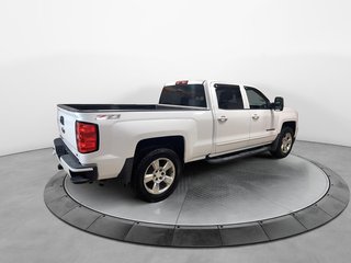 Chevrolet Silverado 1500 LT, v8 2017