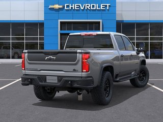 2026 Chevrolet SILVERADO 2500 4RM ZR2 CREW in Sept-Îles, Quebec - 4 - w320h240px