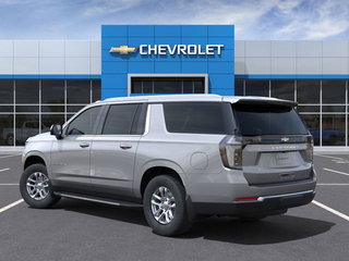 2025 Chevrolet Suburban in Baie-Comeau, Quebec - 3 - w320h240px