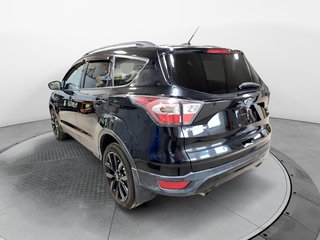 2017 Ford Escape SE, toit pano, gps