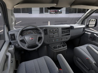2025 GMC Savana Cargo 2500 in Jonquière, Quebec - 5 - w320h240px