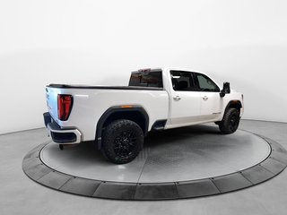 2022 GMC Sierra 2500HD AT4 in Chicoutimi, Quebec - 3 - w320h240px