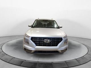 Hyundai Venue  2022 à Jonquière, Québec - 2 - w320h240px