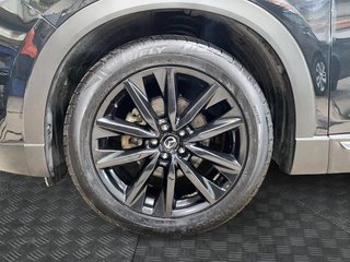 Mazda CX-9 kuro 2023 à Jonquière, Québec - 6 - w320h240px