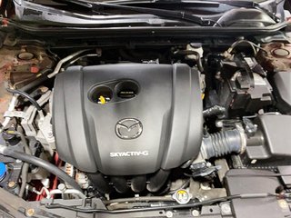 2019 Mazda 3 in Sept-Îles, Quebec - 6 - w320h240px