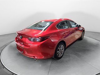 2021 Mazda 3 in Jonquière, Quebec - 4 - w320h240px
