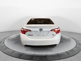 Toyota Corolla  2015 à Jonquière, Québec - 3 - w320h240px