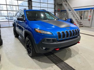 Jeep Cherokee  2018 à Québec, Québec - 3 - w320h240px