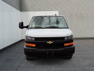 2025 Chevrolet Express Commercial Cutaway in Quebec, Quebec - 2 - w320h240px