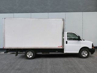 2025 Chevrolet Express Commercial Cutaway in Quebec, Quebec - 4 - w320h240px