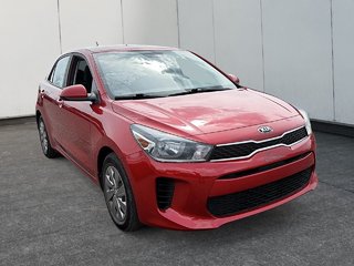 2019 Kia Rio 5-door in Quebec, Quebec - 4 - w320h240px