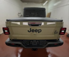 2025 Jeep Gladiator WILLYS
