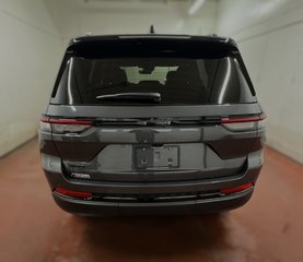 2025 Jeep Grand Cherokee LAREDO ALTITUDE