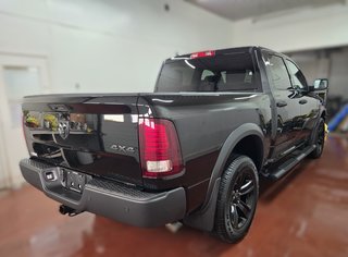 2024 Ram 1500 Classic WARLOCK