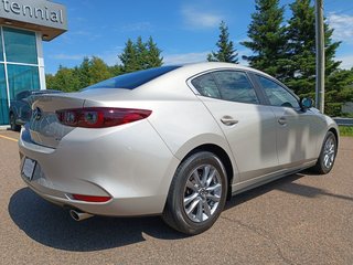 2024 Mazda 3 GS | Luxury Package