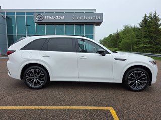 2025 Mazda CX-70 PHEV GT