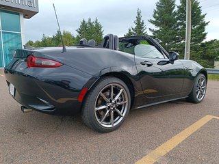 2022 Mazda MX-5 GT