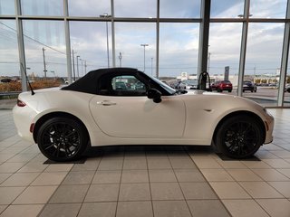 2024 Mazda MX-5 GS-P