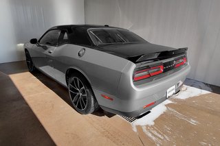 2017 Dodge CHALLENGER SCAT PACK SHAKER