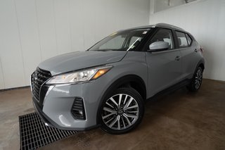 2025 Nissan Kicks Play SV