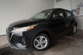 2022 Nissan KICKS S