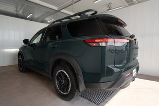 2024 Nissan Pathfinder Rock Creek AWD